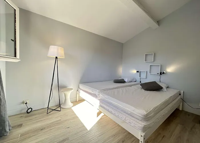 Sm006-004 Maxime Mazet Avec Jardin Et Piscine, 3 Pieces 6 Couchages Villa Sainte-Maxime